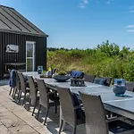 Jonas - 450m From The Sea By Interhome *