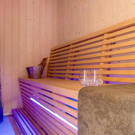 Holiday home Jonas - 450m From The Sea By Interhome