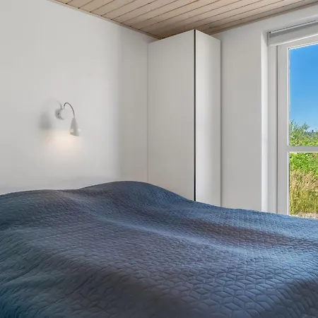 Holiday home Jonas - 450m From The Sea By Interhome *