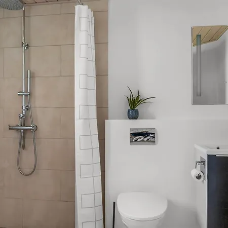Prázdninový dům Jonas - 450m From The Sea By Interhome
